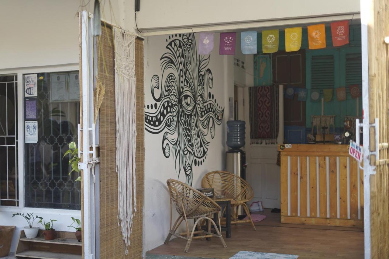 Oke Baik Hostel Yogyakarta Ngoại thất bức ảnh