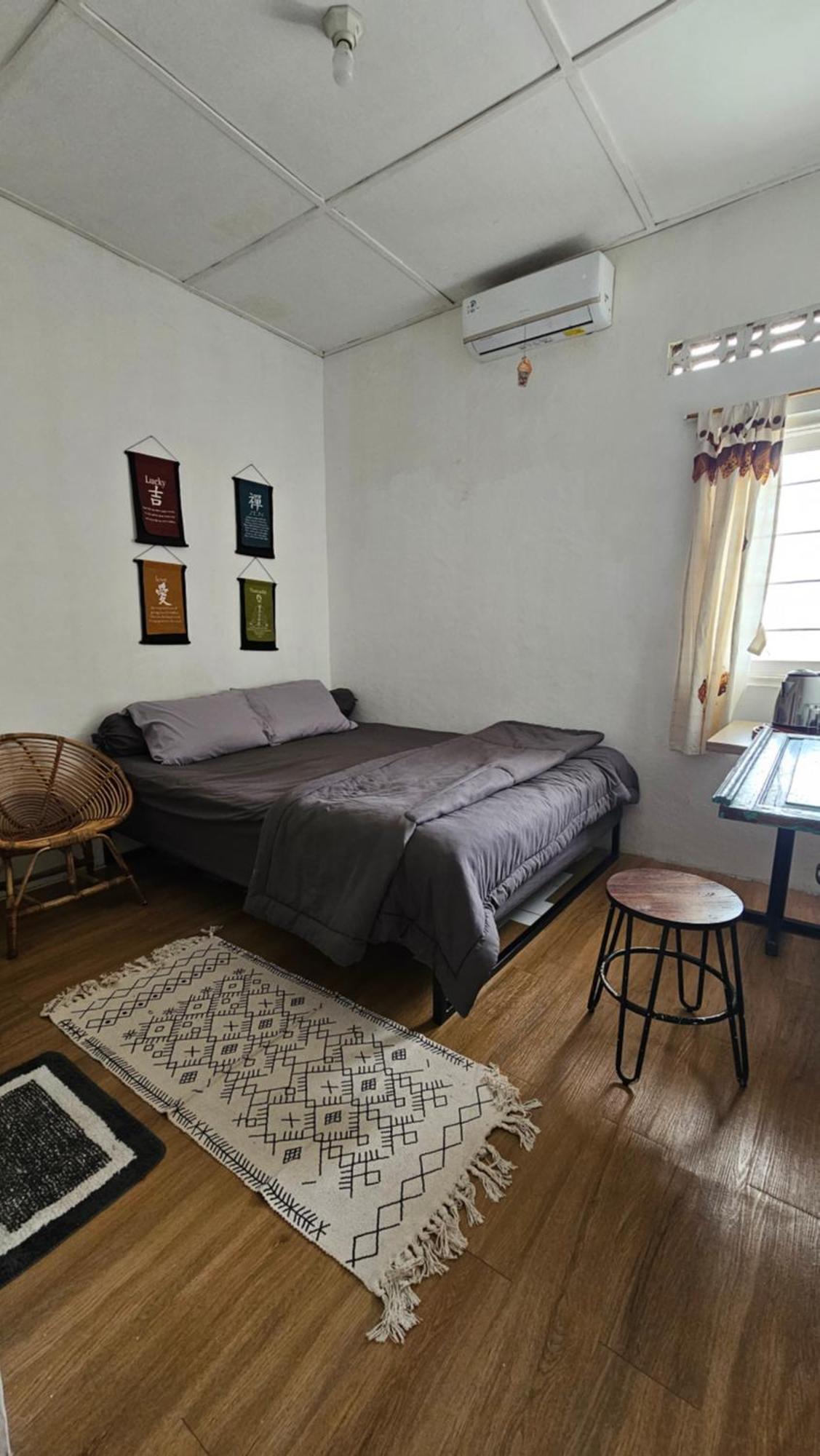 Oke Baik Hostel Yogyakarta Ngoại thất bức ảnh