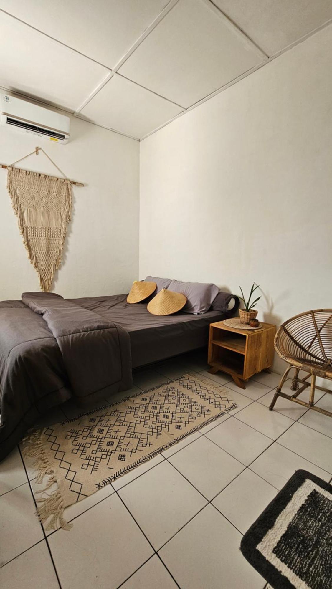 Oke Baik Hostel Yogyakarta Ngoại thất bức ảnh