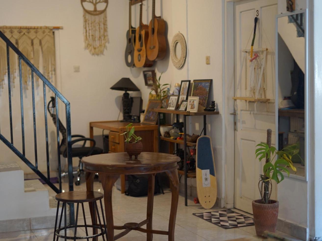 Oke Baik Hostel Yogyakarta Phòng bức ảnh